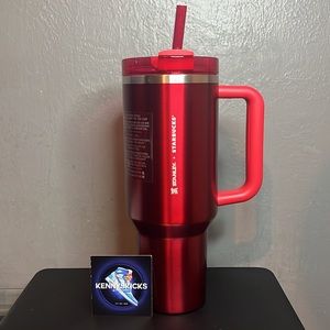 Starbucks Stanley Holiday 2023 Collab (40 oz) Red Tumbler Mug
